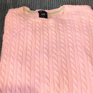 GAP Lightweight Pullover Cable Sweater.